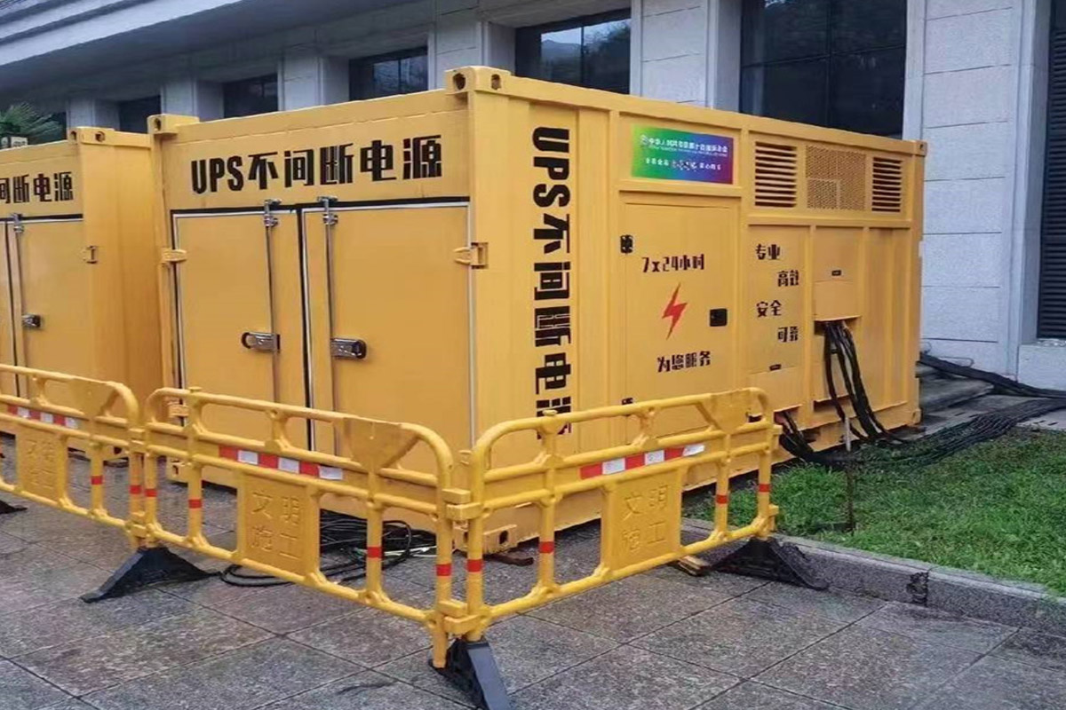 焦作发电机租赁施工现场